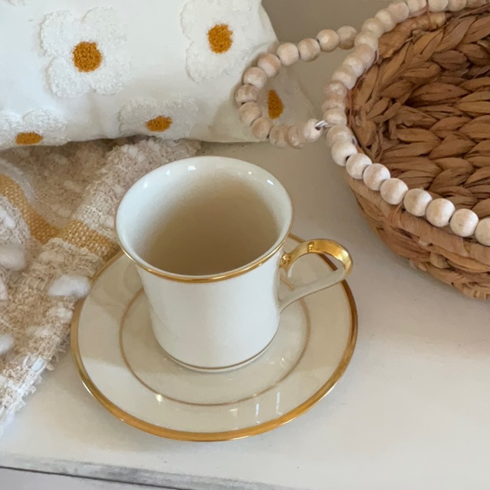 Lenox Eternal cup and saucer vintage discontinued - Picture 2 of 6